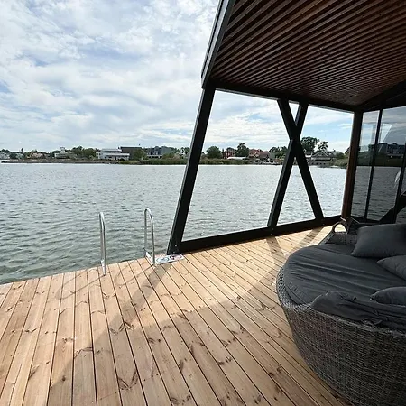 Grand Holm Marina Ujuvmajad * Hapsal