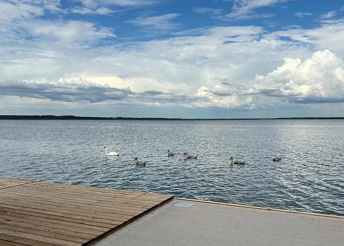 Grand Holm Marina Ujuvmajad * Haapsalu