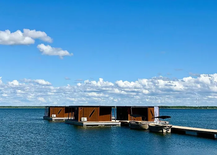 Dom wakacyjny Grand Holm Marina Ujuvmajad *