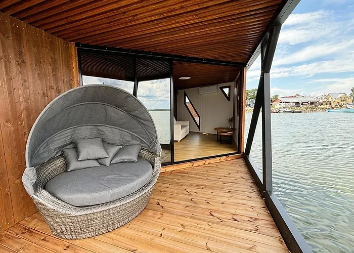 Grand Holm Marina Ujuvmajad Dom wakacyjny Haapsalu